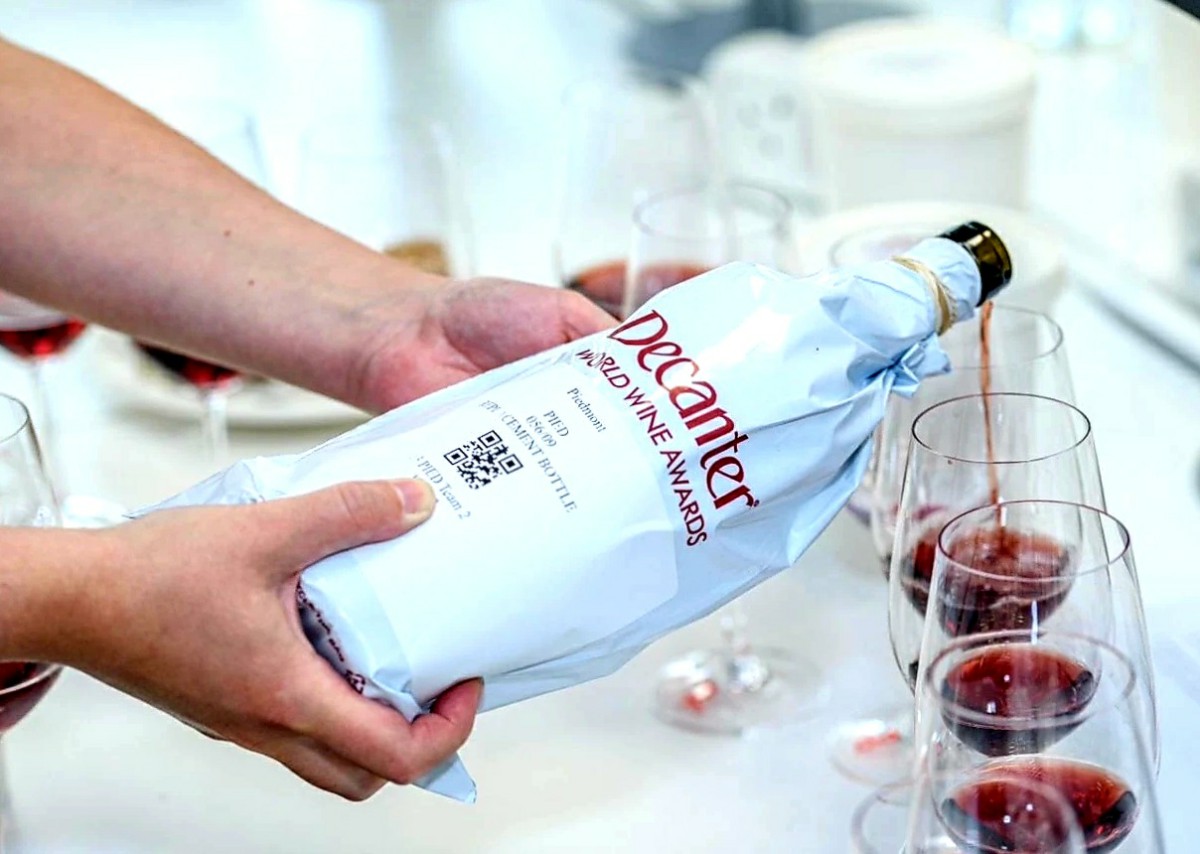 荣获Decanter世界葡萄酒大奖赛双金奖