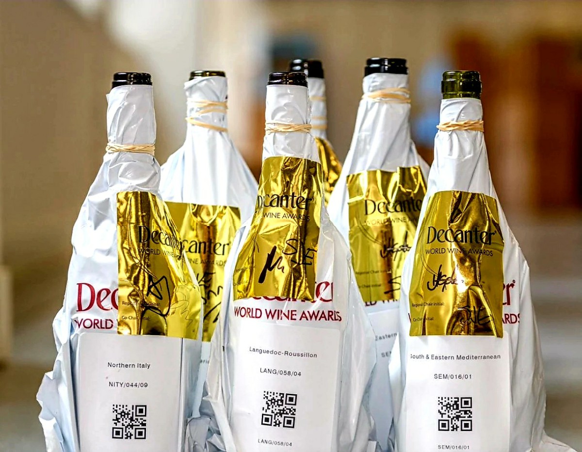 荣获Decanter世界葡萄酒大奖赛双金奖