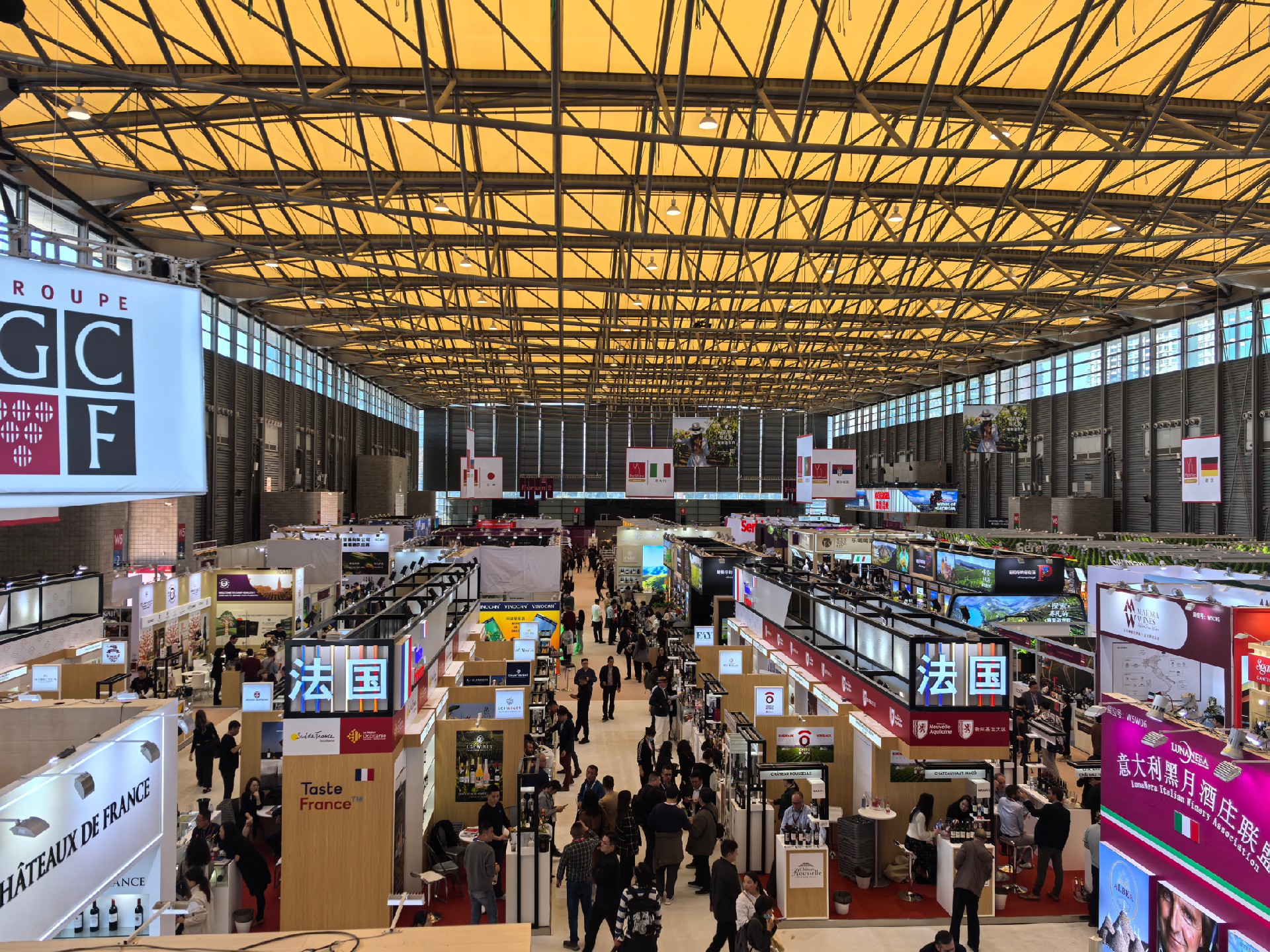 瑞得莱恩酒业亮相ProWine国际葡萄酒与烈酒展